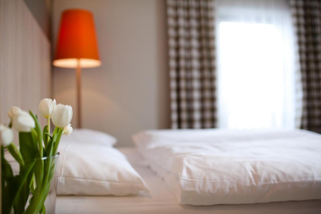 Neuwirt - Boutiquehotel & Wirtshaus Bad Vigaun Δωμάτιο φωτογραφία